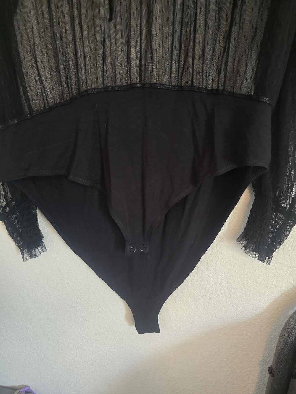 Black Lace Sheer Long-Sleeve Bodysuit 2x